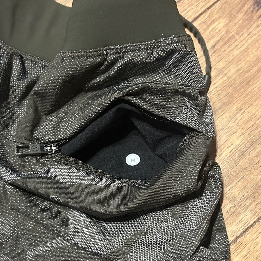 Men's Lululemon Black Camouflage Athletic Shorts - Picture 3 of 4